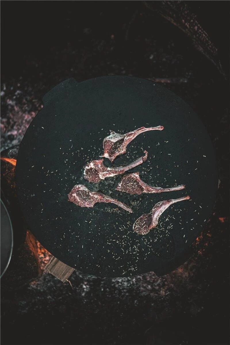 Robens Bighorn Pfanne, 3-Beinig, 48x44x23cm, Schwarz â Bild 5